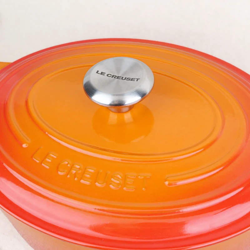 Cocotte en fonte Le Creuset Ovale Volcanique