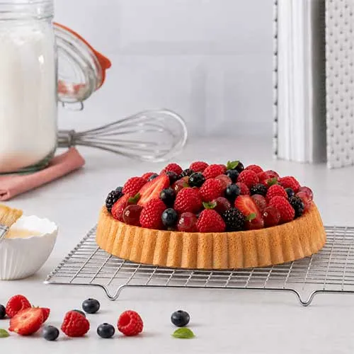 Moule à Tarte renversée cannelé en fer blanc 28 cm - GOBEL