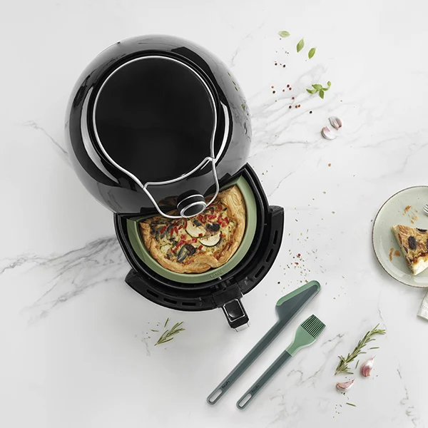 Set de 3 accessoires pour friteuse à air chaud avec moule, pince et pinceau Essential Lékué