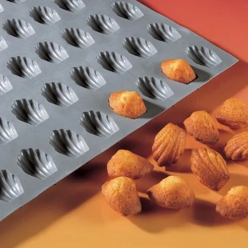 Moule en silicone 20 mini-madeleines - DE BUYER