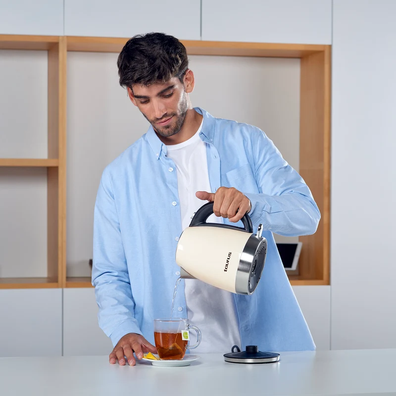 VINTAGE CREAM