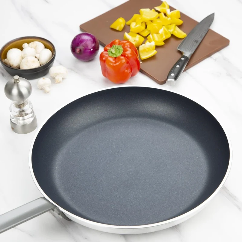 Poêle antiadhésive en aluminium Vogue Teflon Platinium Plus 400mm