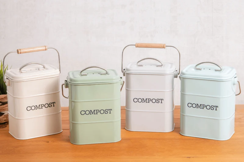Bac à compost KitchenCraft Living Nostalgia en acier gris 3L