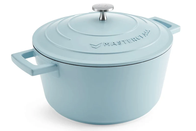 Cocotte MasterClass compatible induction en fonte d'aluminium bleu pastel 4L