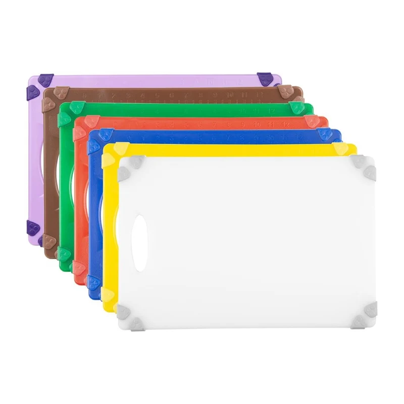 Ensemble de planches à découper antidérapantes professionnelles Hygiplas 458x306x12mm (lot de 7)