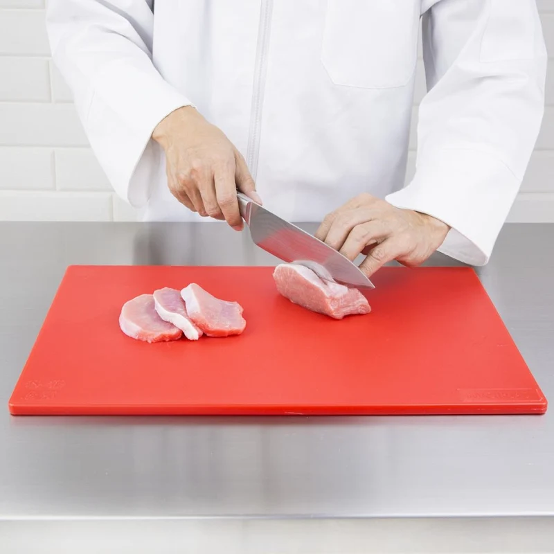Planche à découper standard basse densité Hygiplas rouge