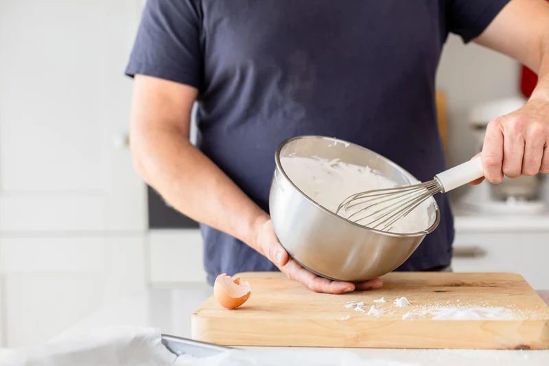 Fouet Kitchen Aid en acier inoxydable 27cm