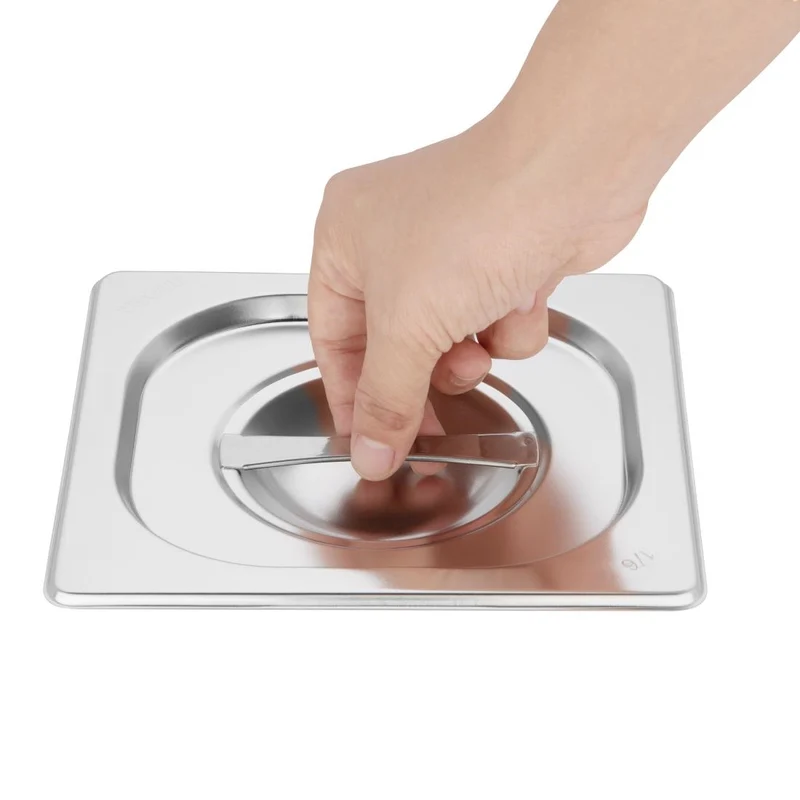 Ensemble de bacs GN 1/3 et 4 x 1/6 en inox avec couvercles Vogue