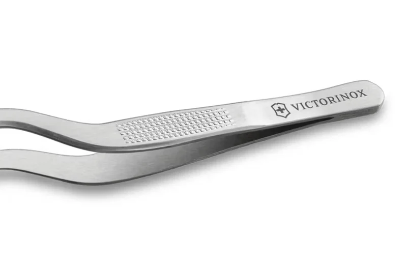 Pince à dresser coudée Victorinox en acier inoxydable 16cm