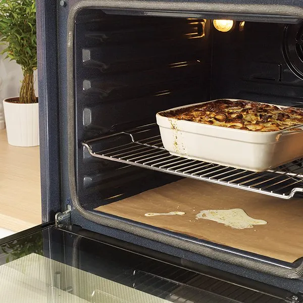 Lot 2 grilles de cuisson anti-adhérentes et feuille de protection pour four Mathon