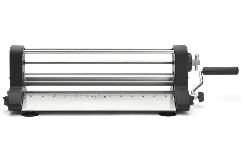 Laminoir multipâte De Buyer PRO en inox et polyamide