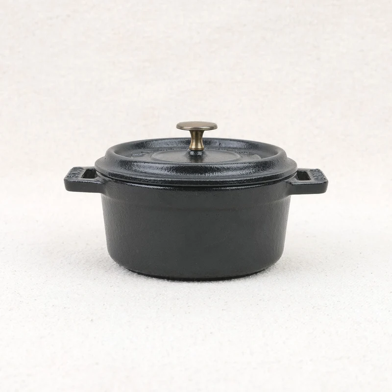 Mini cocotte en fonte Staub