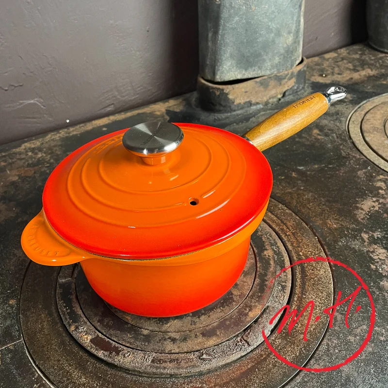 Saucier en fonte