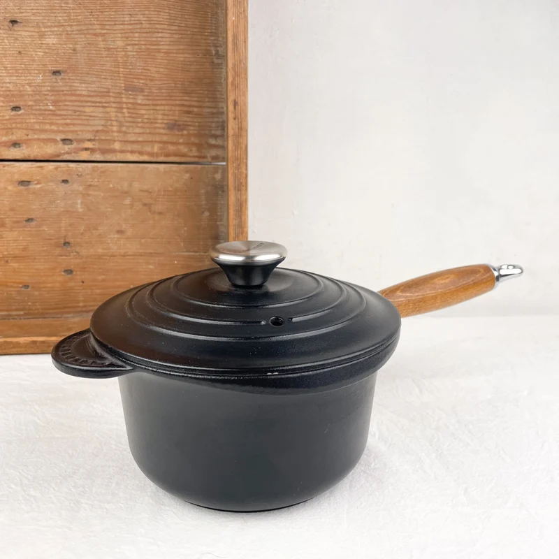 Saucier en fonte