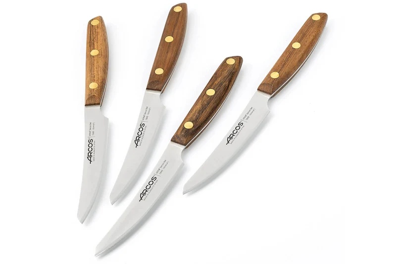 Coffret 4 couteaux à steak Arcos Nordika 10cm