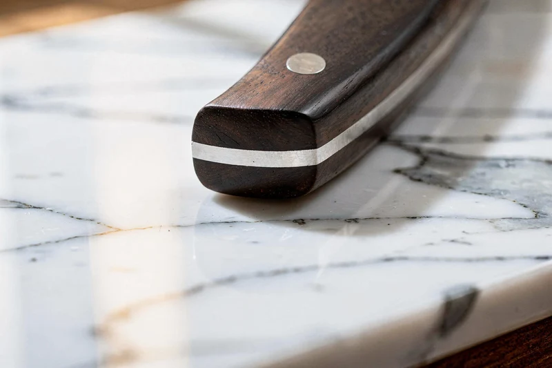 Couteau filet de sole 18cm Guillaume Leonard Cuistot en acier inoxydable et bois de santal rouge
