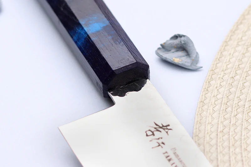 Couteau santoku japonais 17cm Sakai Takayuki Nanairo Blue Damas VG10