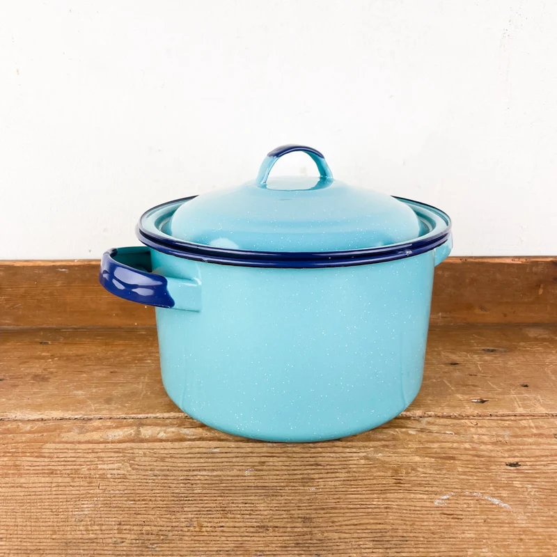 Pot à bouillon émail turquoise