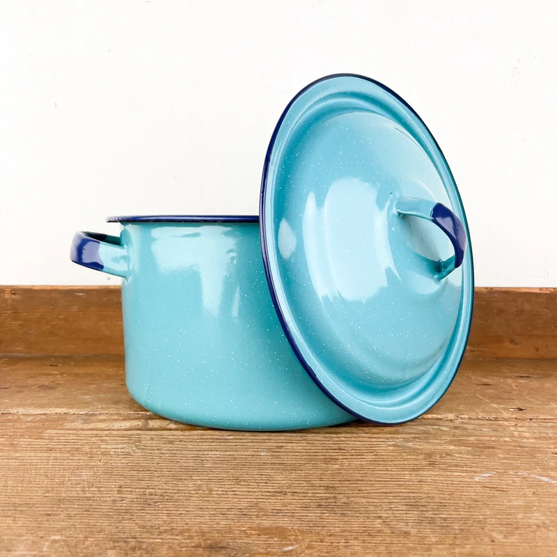 Pot à bouillon émail turquoise