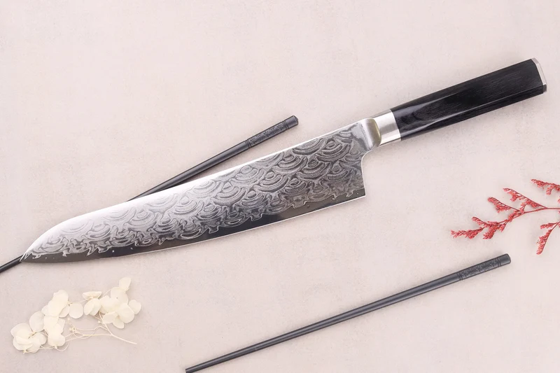 Couteau de chef 24cm japonais Sakai Takayuki Grand Chef Seigaiha Damas 45 couches