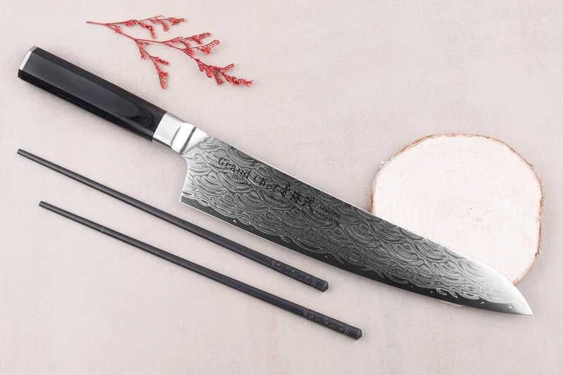 Couteau de chef 24cm japonais Sakai Takayuki Grand Chef Seigaiha Damas 45 couches