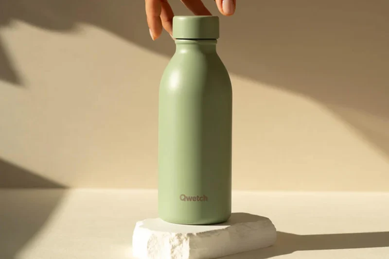 Bouteille isotherme Qwetch Icon inox recyclé 500ml – 12 coloris