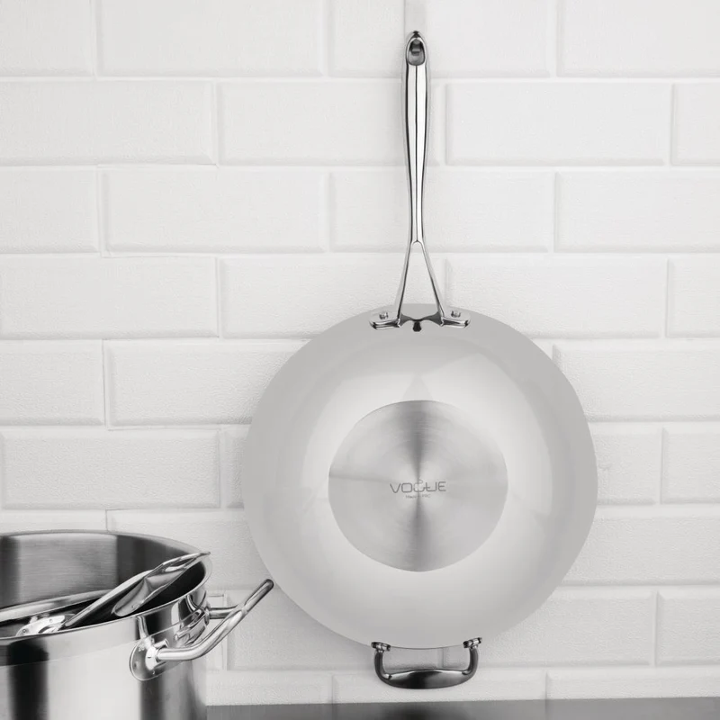 Wok triple épaisseur à fond plat Vogue