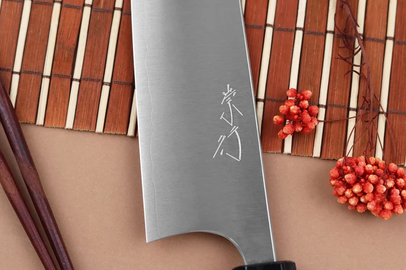 Couteau ko-bunka japonais artisanal Shibata Koutetsu R2 14cm