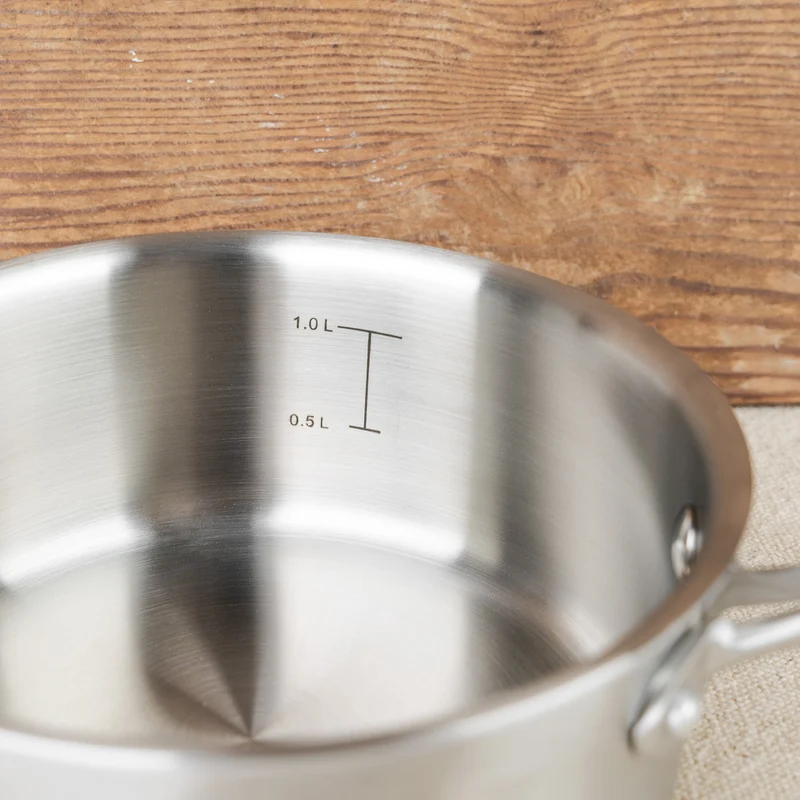 Casserole tricouche en inox