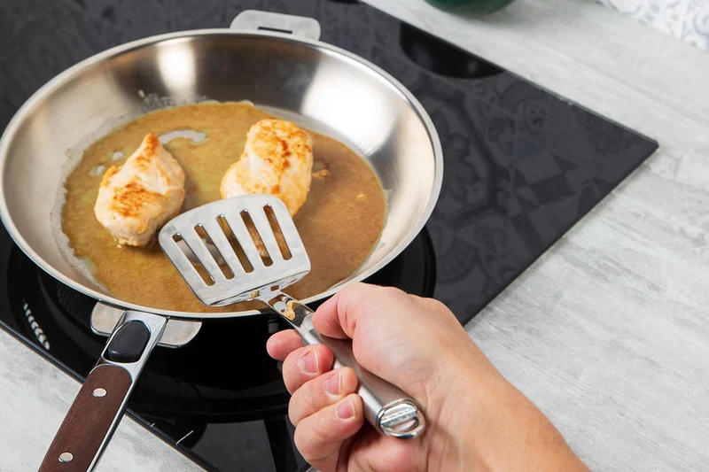 Spatule ajourée Cristel POC en acier inoxydable