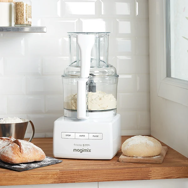 Robot compact 5200 XL 1100 W blanc 18590F Magimix
