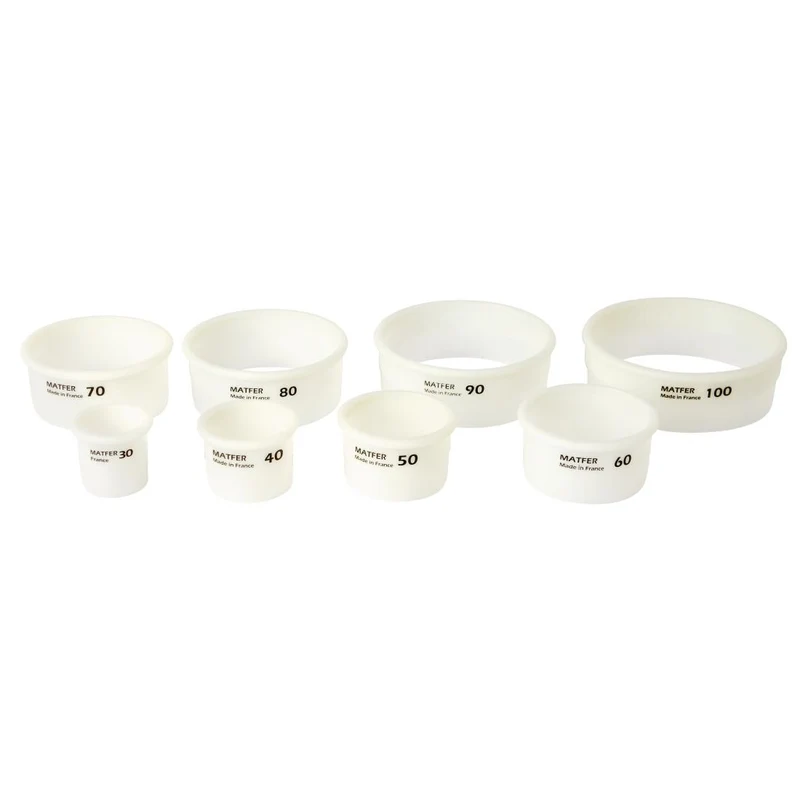 Lot de découpoirs ronds unis Exoglass 30 à 100mm Matfer Bourgeat (lot de 8)