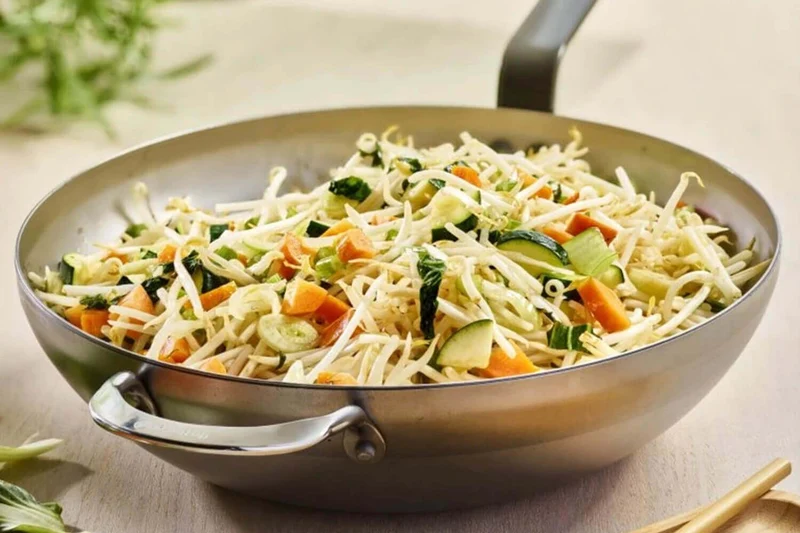 Wok bombé à queue De Buyer Mineral B ø32cm en fer avec anse