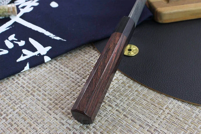 Couteau de chef japonais artisanal Masakage Kumo 27cm damas 63 couches