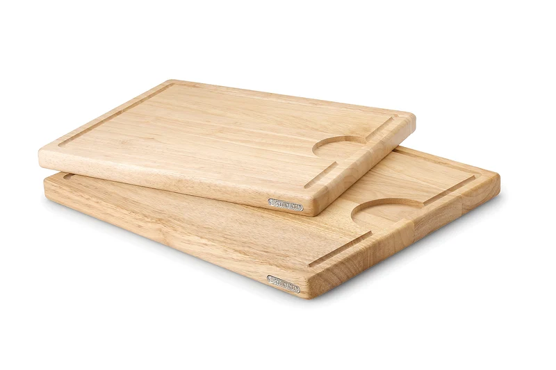 Planche à découper Continenta en bois d'hévéa + rigole