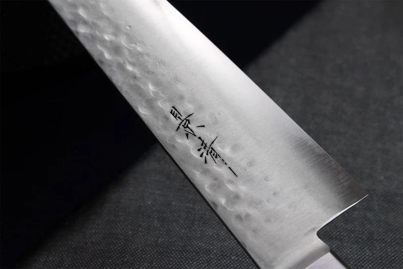 Couteau de chef japonais artisanal Kagekiyo Hammered 18cm