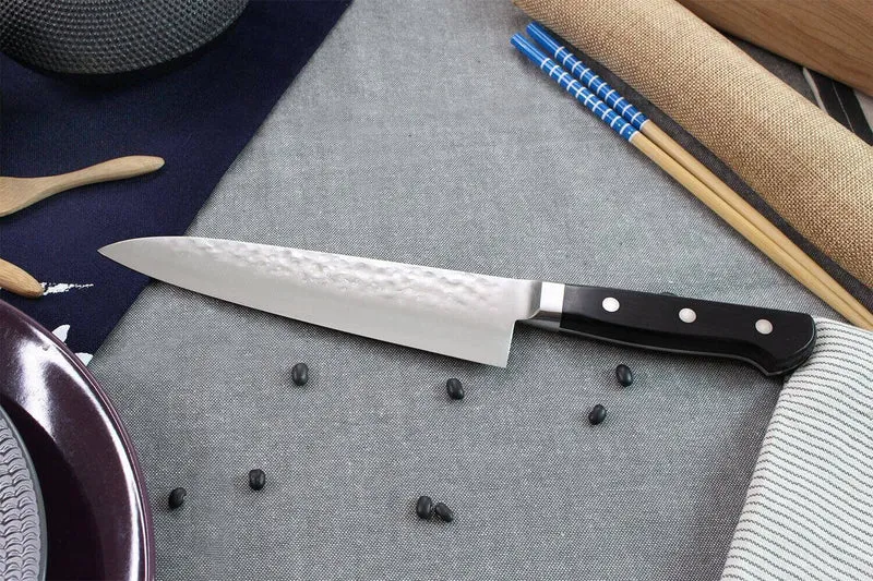 Couteau de chef japonais artisanal Kagekiyo Hammered 18cm