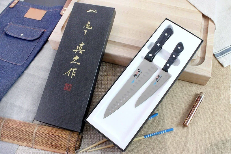 Coffret 2 couteaux japonais MAC Chef alvéolés : Universel 13cm + Chef 20cm