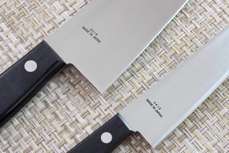 Coffret 2 couteaux japonais MAC Chef : Universel + Chef