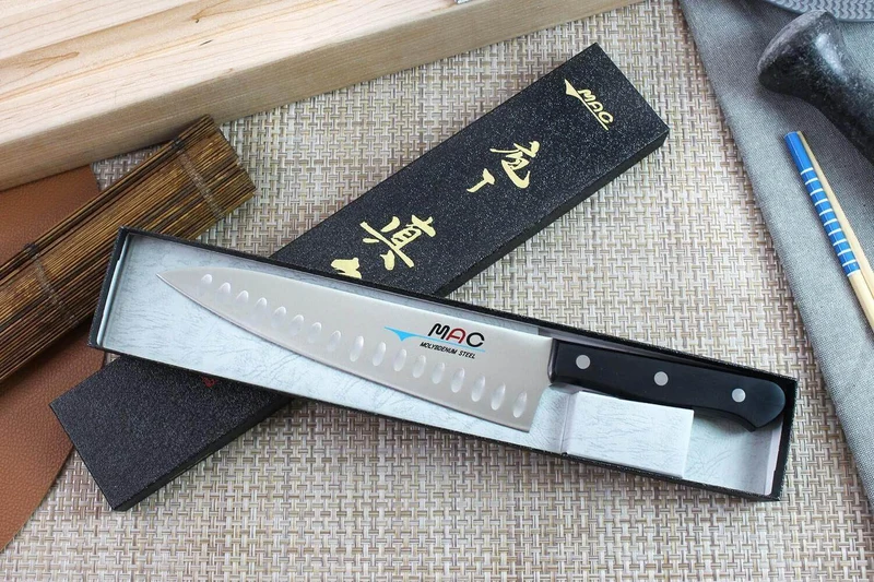 Couteau de chef japonais MAC Chef lame alvéolée 20cm