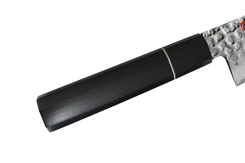 Couteau de chef japonais Kasumi Kuro 21cm martelé damas 32 couches
