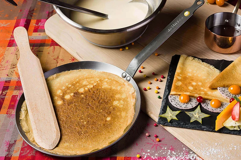 Poêle à crêpes De Buyer Minéral B Element en fer 26cm