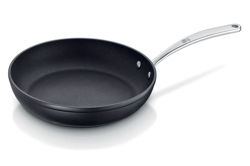 Poêle à frire antiadhésive Beka Titan 28cm en aluminium forgé