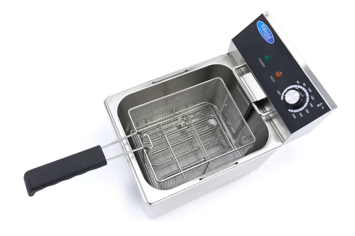 Friteuse - 8 L - 1 panier - jusqu'à 1,4 kg de frites