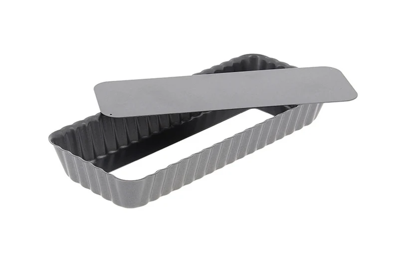 Moule à tarte rectangulaire De Buyer à fond amovible