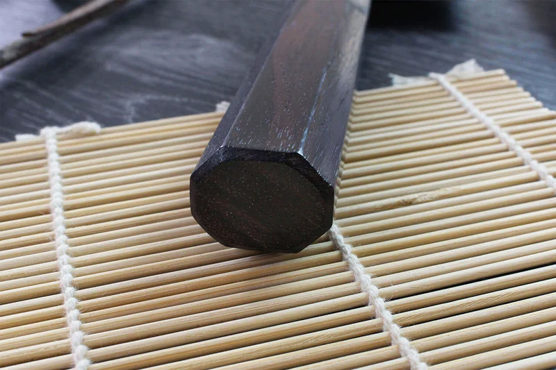 Couteau santoku japonais artisanal Takeshi Saji R2 Nickel Damas 18cm