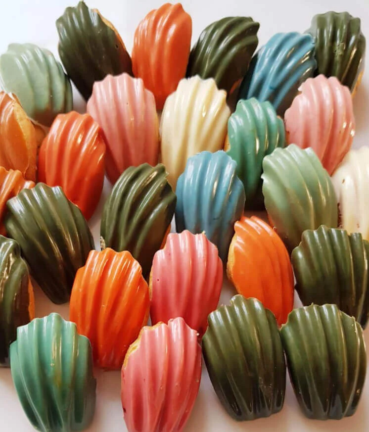 Plaque à madeleines en silicone De Buyer Elastomoule 8 ou 9 alvéoles